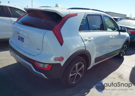 2025 Kia Niro Plug-In Hybrid Ex z USA, uszkodzony, nr VIN KNDCS3LF8S5235888